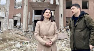 Almanya Dışişleri Bakanı, Rus İHA'sı nedeniyle Mıkolayiv kentine ziyaretini yarıda kesti