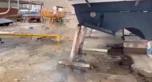 Antalya'da denizi kirleten bir tekneye 464 bin 585 lira ceza
