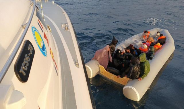 Çanakkale'de 98 düzensiz göçmen karaya çıkarıldı