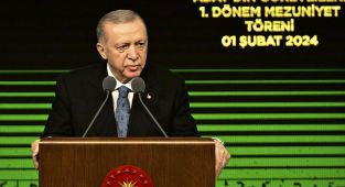 Cumhurbaşkanı Erdoğan: 'Türk' demek aynı zamanda' Müslüman' demektir