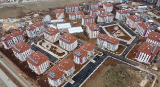 Deprem konutları teslim ediliyor: İlk anahtar teslimi bugün Hatay'da