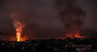 Filistin Kızılayı, İsrail'in elEmel Hastanesi çevresini bombaladığını duyurdu
