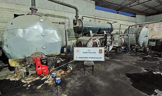 İzmir’de 11 ton kaçak akaryakıt ele geçirildi