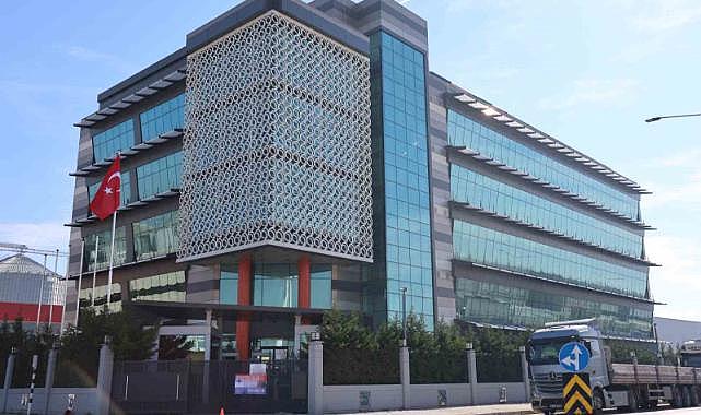 İzmir’deki 2,5 milyarlık vurgunda holding sahibi de kayıplara karıştı
