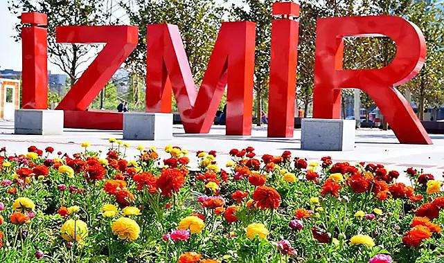 İzmir'e bahar geliyor