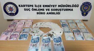 Kocaeli'de kumar oynayan 4 kişiye 25 bin 700 lira ceza