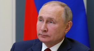 Rusya Devlet Başkanı Putin: Kanser aşısı üretmeye yaklaştık
