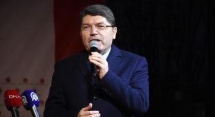 Adalet Bakanı Tunç: Dünya 5'ten büyüktür demeye devam edeceğiz