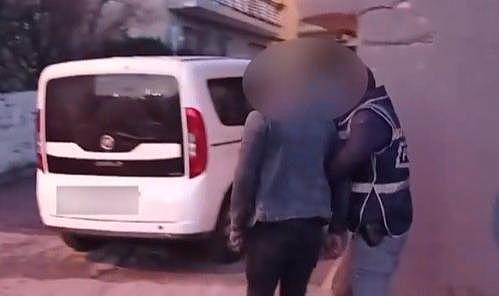 Aranan şüphelilere yönelik İzmir’de 138 adrese baskın, 266 gözaltı