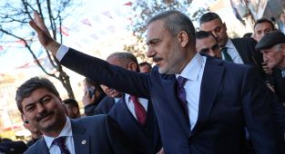 Bakan Fidan: Tüm dünyada barış ve istikrarın savunucusu olmaya devam ediyoruz