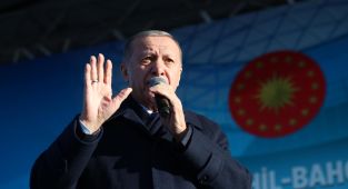 Cumhurbaşkanı Erdoğan: Trafiği sorun olmaktan önemli ölçüde çıkaracağız