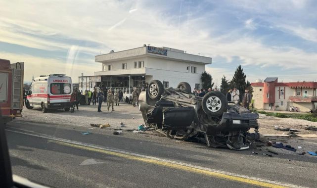 Cumhurbaşkanı Erdoğanın koruma ekibinin geçirdiği kazada yaralanan polis şehit oldu