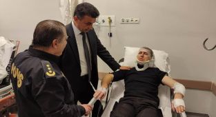 Ehliyetsiz sürücü kaçarken polisi yaraladı