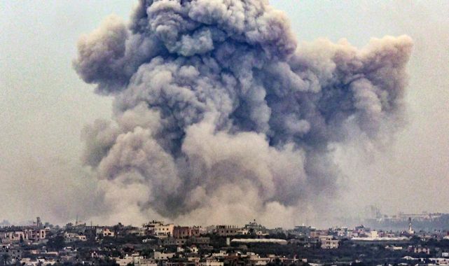 İsrail Gazze'ye 6 dakika içinde 50 saldırı düzenledi