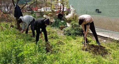 İzmir'de 'İyilik Gönüllüleri'nden toplumsal hareket