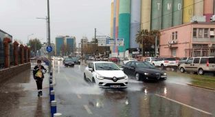 Meteorolojiden İzmir için 'kuvvetli yağış' uyarısı