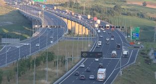 Otoyollardan sorumlu trafik kuruluşlarını İçişleri Bakanı belirleyecek