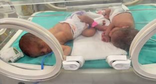 Ramazanın ilk gününde Gazze'de iki bebek açlıktan öldü
