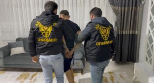 Rögarlara girip 1 ton kablo çalan şebeke çökertildi