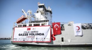 Türkiye'nin 8'inci insani yardım gemisi Gazze için yola çıkıyor