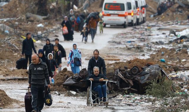 UNICEF: Gazze Şeridi'nde yarısı çocuk 1,7 milyon Filistinli yerinden edildi