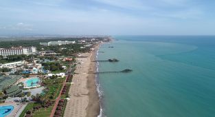 Antalya'da turist sayısında rekor beklentisi