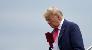 Trump haciz riskine karşı 175 milyon dolar teminat ödedi