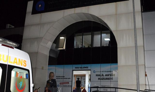 Antalya'da huzurevinde bıçaklı saldırı: 2 ölü, 1 yaralı