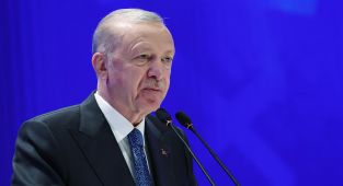 Cumhurbaşkanı Erdoğan'dan 27 Mayıs mesajı: Bu ülkede siyaset mühendisliği yapılan günler sona erdi