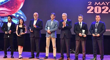 İzmir'de düzenlenen Uluslararası Turan Film Festivali ödül töreniyle sona erdi. 