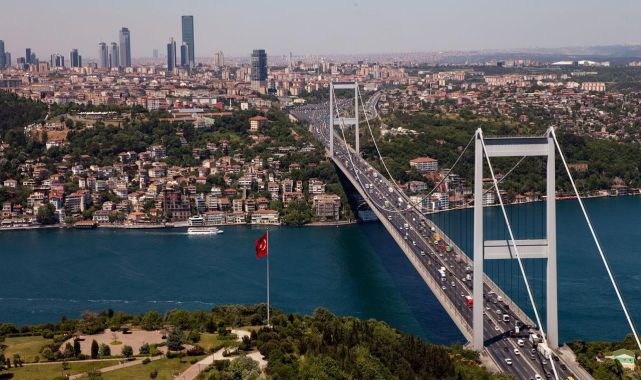 Türkiye'de en çok araç Fatih Sultan Mehmet Köprüsü'nden geçiyor