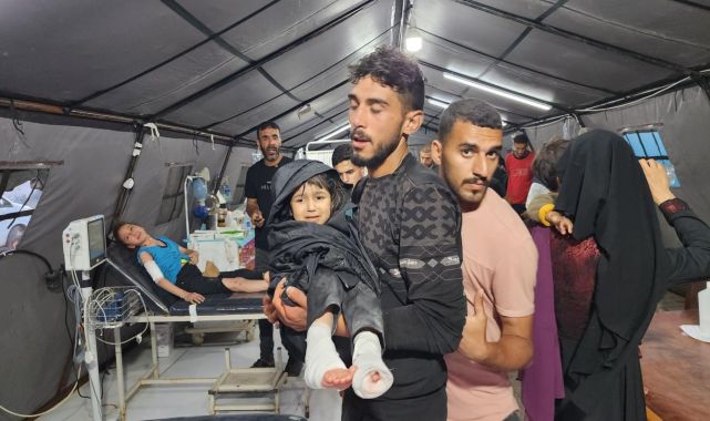 Uluslararası Af Örgütü: İsrail'in Refah'taki kampa saldırısı savaş suçudur