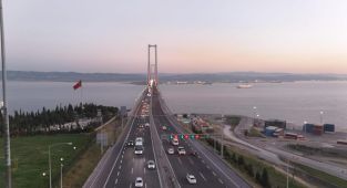 Bayram trafiği: Otoyollardan 21 milyon 67 bin 377 araç geçti