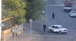 Rusya'nın Dağıstan bölgesindeki silahlı saldırılarda 15 polis öldü