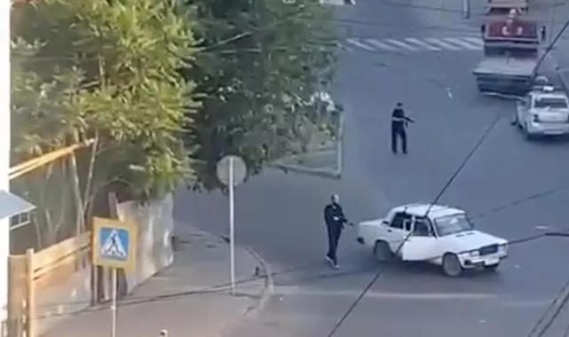 Rusya'nın Dağıstan bölgesindeki silahlı saldırılarda 15 polis öldü