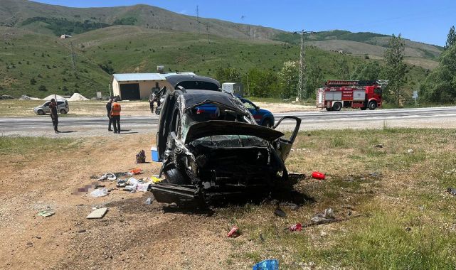 Sivas'ta feci kaza: 1 ölü, 5 yaralı