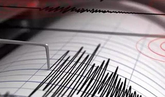 Son dakika! Manisa'da korkutan deprem: AFAD büyüklüğü açıkladı