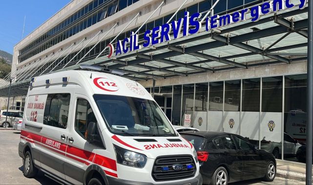 16 tatilci gıda zehirlenmesi şüphesiyle hastaneye kaldırıldı