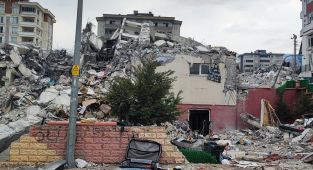 44 kişiye mezar olan sitenin müteahhidi: Mağduriyetim had safhaya geldi