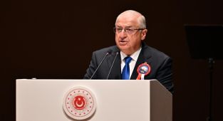 Bakan Güler: 15 Temmuz'da düşman askerine bile yapılmayacak muamele ile karşılaştık