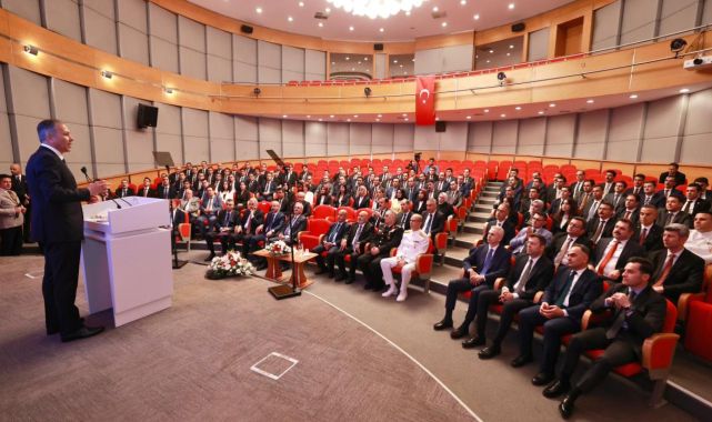 Bakan Yerlikaya, kaymakam adaylarıyla bir araya geldi