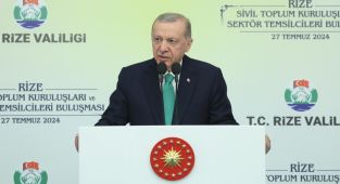 Cumhurbaşkanı Erdoğan: 40 bin masumun katilini alkışlayanları gördükçe geleceğimiz için de endişeleniyoruz