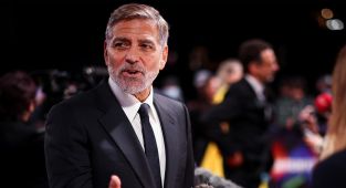 George Clooney'den Biden'a 'adaylıktan çekil' çağrısı