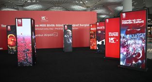 İstanbul Havalimanı'nda direnişin sergisi ziyarete açıldı
