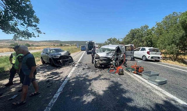 İzmir’deki kazada ağır yaralanan sürücü hayatını kaybetti