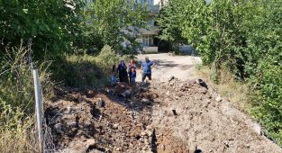 Mahalleliyle tartıştı, 18 binayı yolsuz bıraktı
