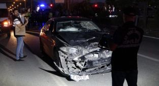 Otomobil ile motosiklet çarpıştı: 1 kişi hayatını kaybetti, 2 kişi yaralı