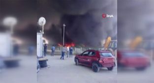 Ankara'da geri dönüşüm fabrikasında yangın çıktı