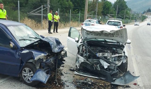 Bilecik'te trafik kazası: 1 ölü, 2 yaralı