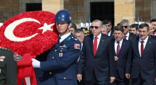 Cumhurbaşkanı Erdoğan: Türkiye Yüzyılı vizyonumuzu hayata geçirene kadar mücadelemizi sürdüreceğiz